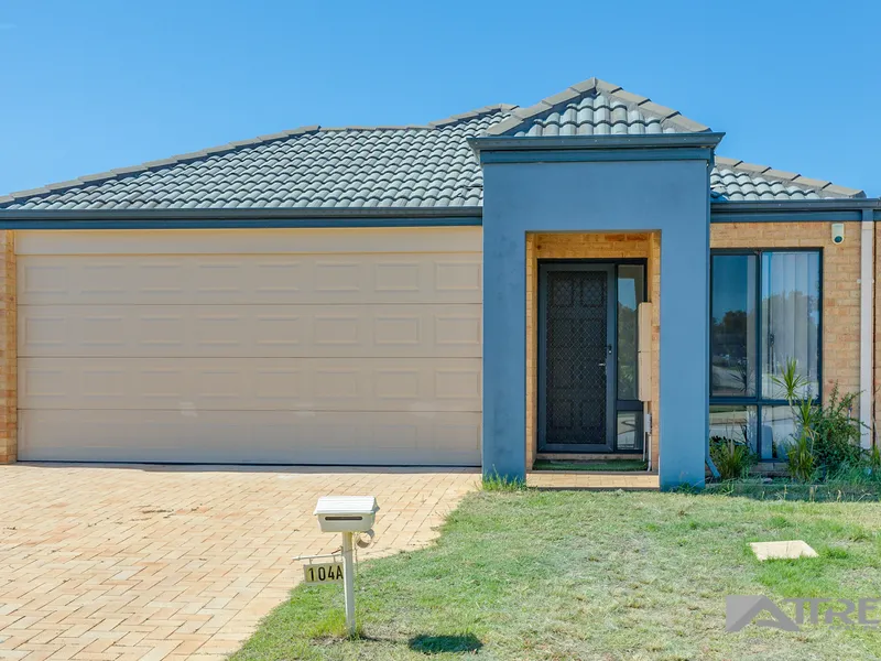 CONVENIENT LIVING & LOW MAINTENANCE LIFESTYLE! GREEN TITLE BLOCK - NO Strata Fees