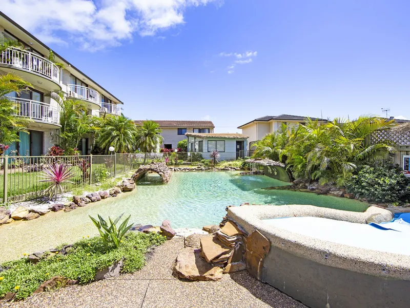 YOUR OWN SLICE OF PARADISE!