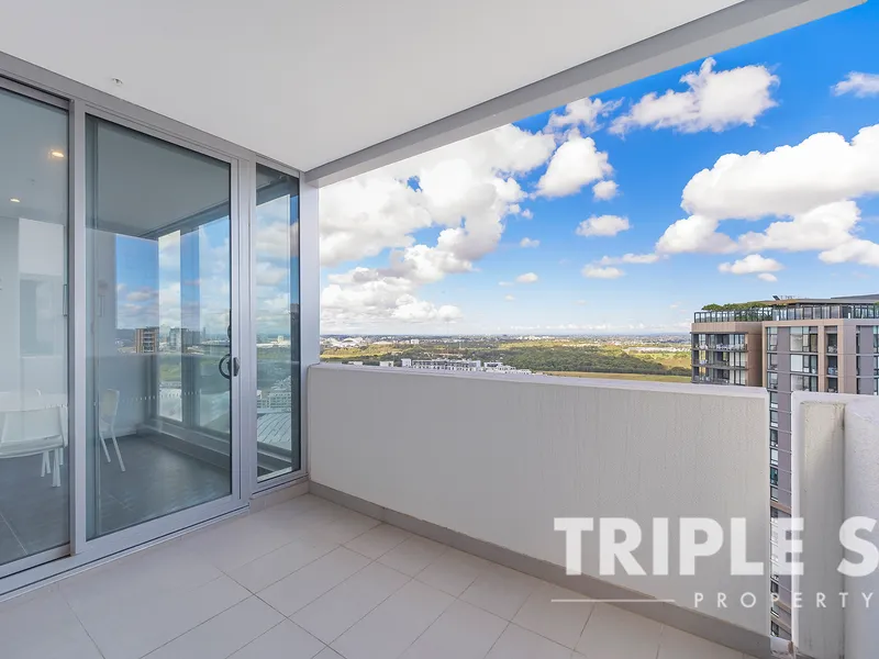 Sirius - Desirable Waterside Living | Balcony & Sunroom Ideal Combo | Elevated Skyline & Parkland Panorama | Oversized Internal