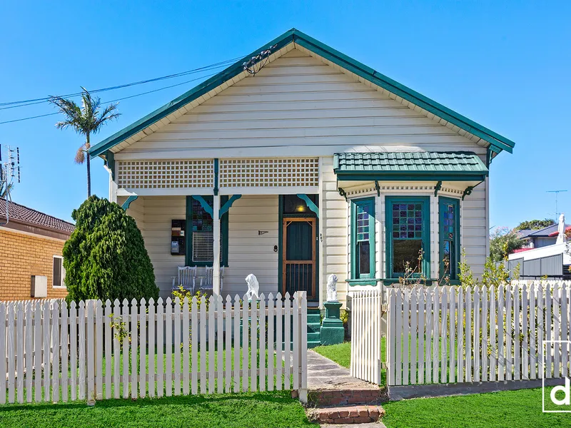 PICTURE-PERFECT FEDERATION-STYLE HOME