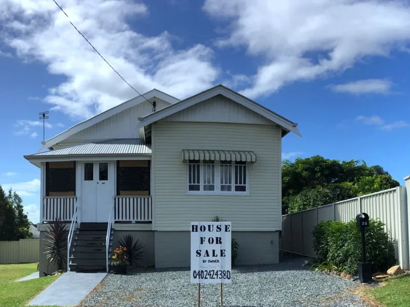 gorgeous neat and tidy house close to cbd