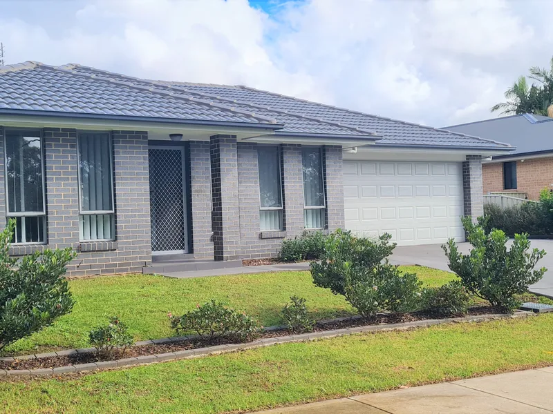 Modern Living in Convenient Location