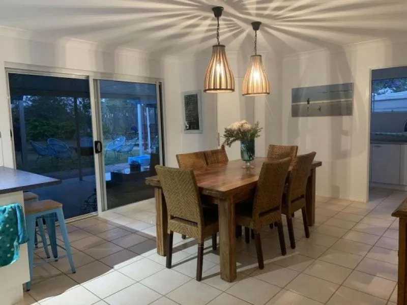 Spacious family home on acreage, 35 mins from Agnes Water