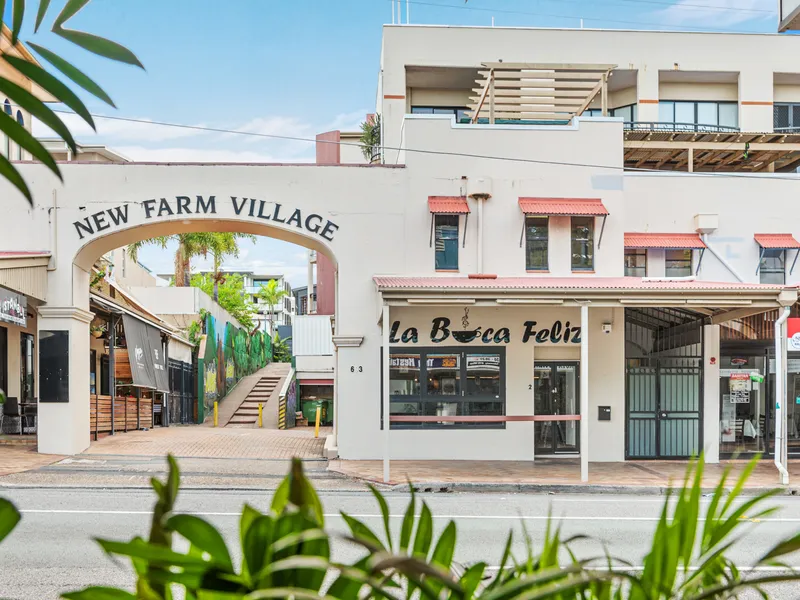 New Farm Entry-Level Studio - Position Perfect