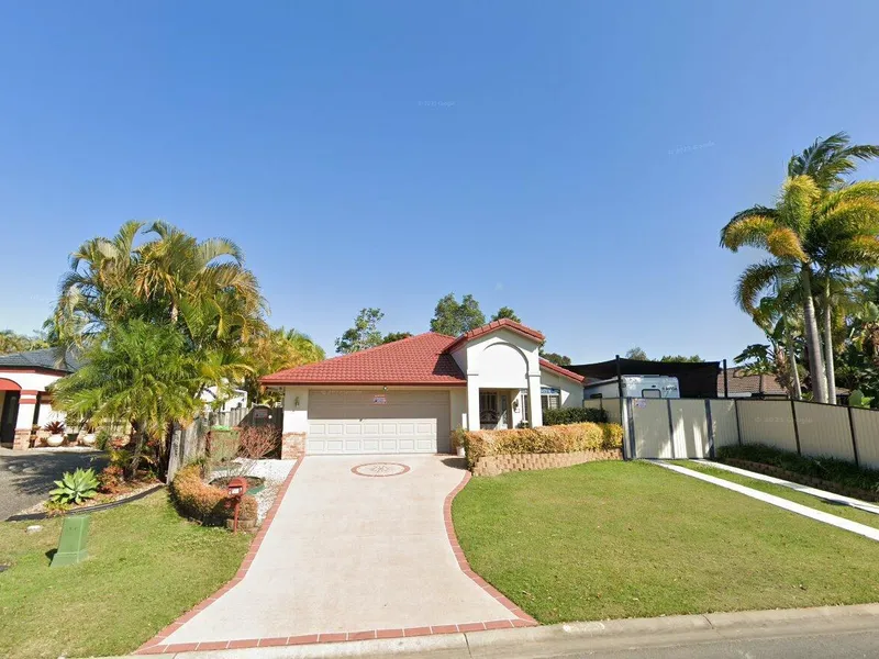 Spacious Family Home for Rent in Glenwood Park Estate, Mudgeeraba