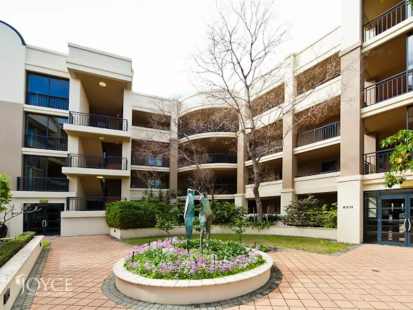 OPEN TO VIEW WED 14 APR 4.50PM