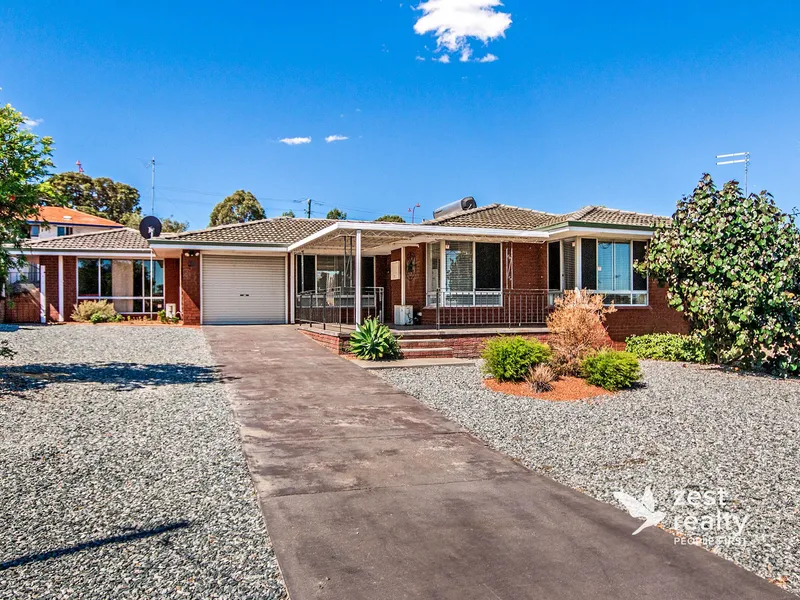 Ripper home. Quiet Street.