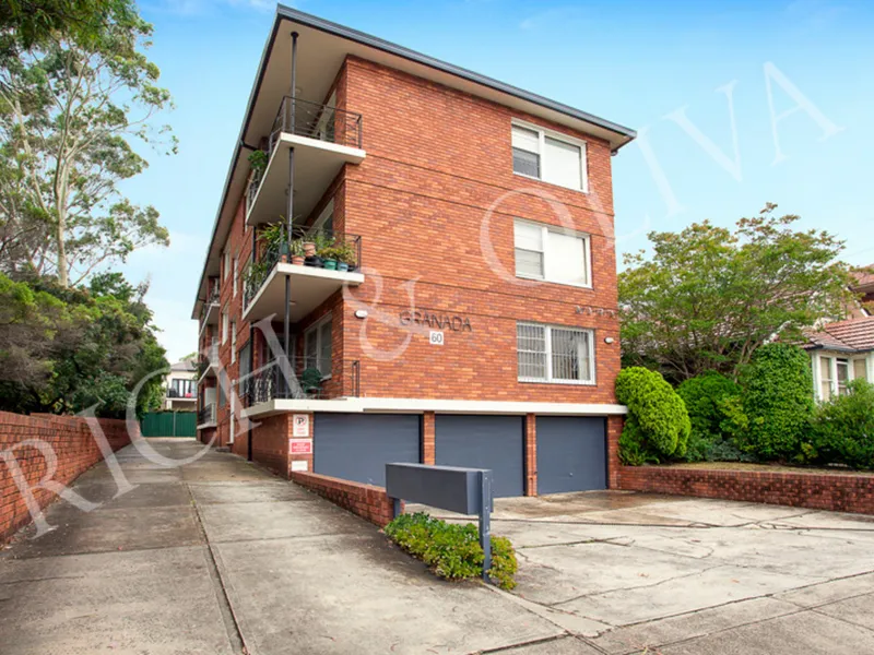 Conveniently Located in the heart of Ashfield