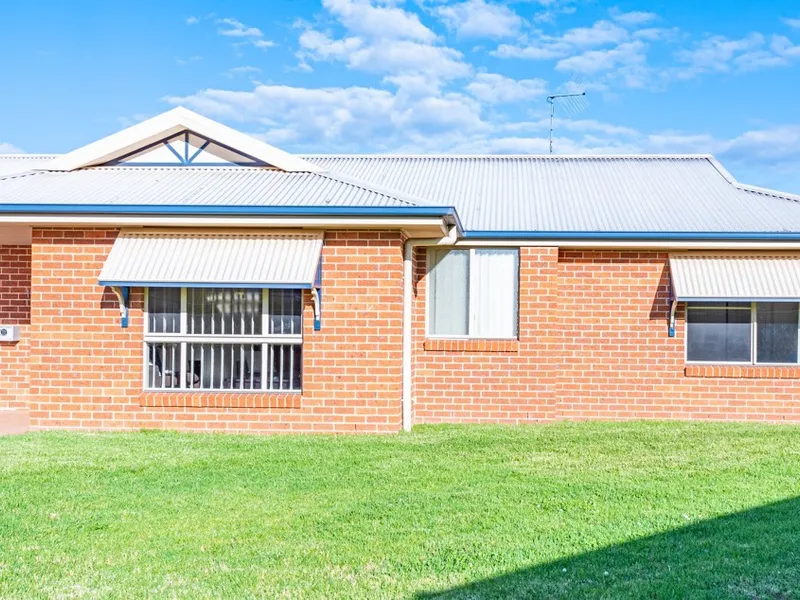 Modern 3-bedroom unit in the Heart of Mudgee
