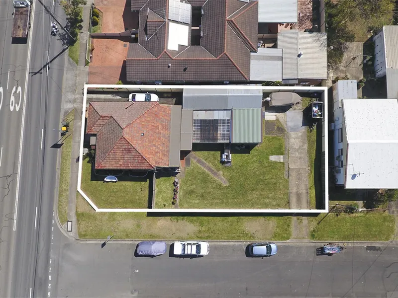 Development Site  , R4 Zone, EOI
