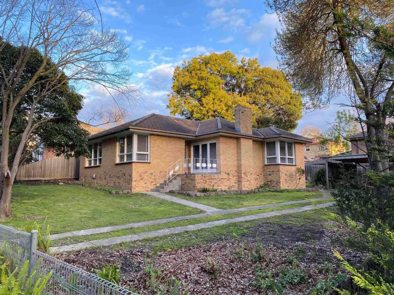 RENOVATED - Family Home In Tree-lined Street