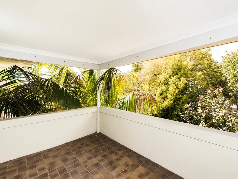 Private Living in Perfect Location