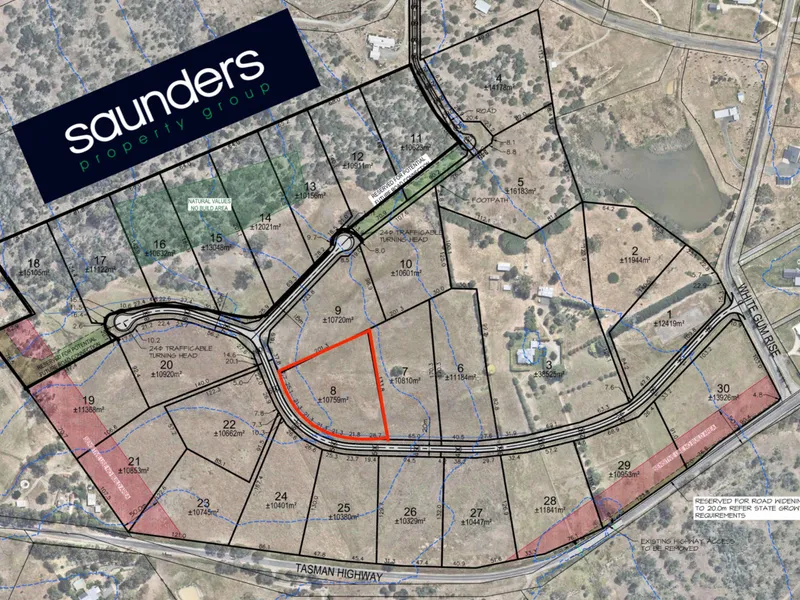 LOT 8 - HUGE FRONTAGE - ACREAGE ON CITY EDGE