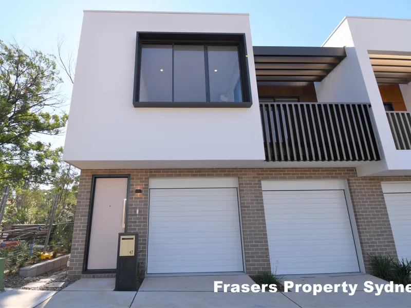 1 BEDROOM TERRACE WITH PARK VIEW!