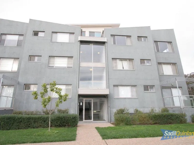 SUPERB SOLSTICE LIVING-104m2 LIVING SPACE!!! - TWO BATHROOMS - TWO CARPARKS