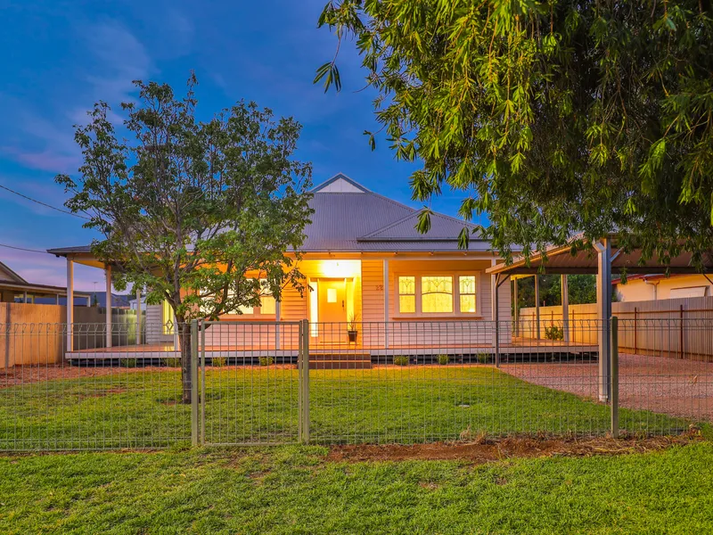 WEATHERBOARD CHARMER