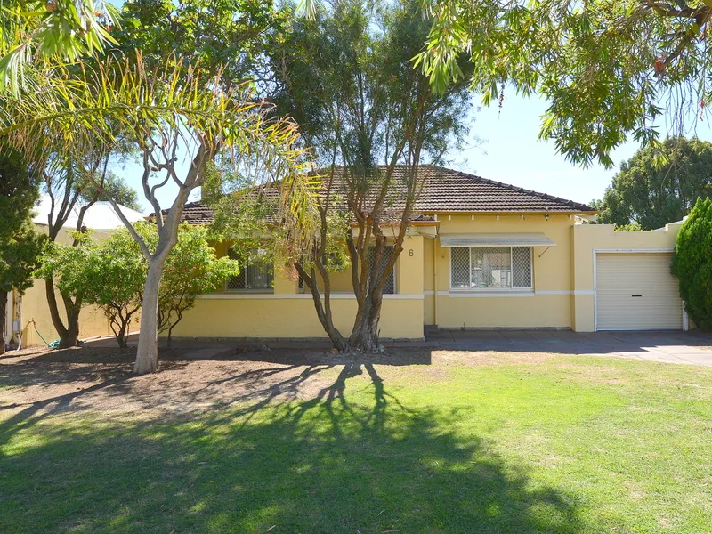 CHARMING WEMBLEY HOME!