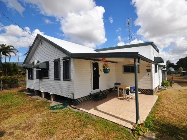 New Price - Half Acre, Flood Free and Gorgeous View