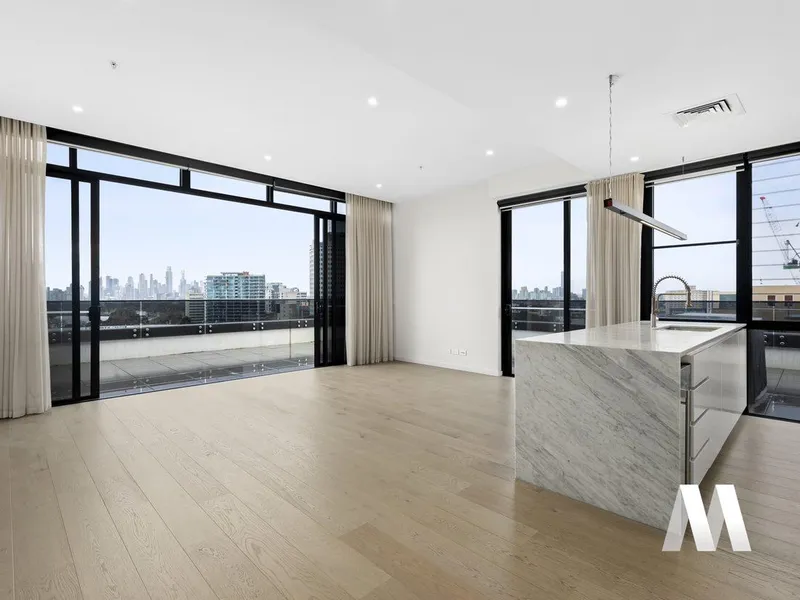 Executive Living with Magnificent views