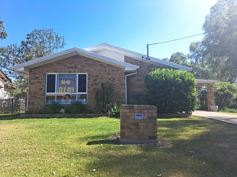 Tidy Brick Home in a Quiet Cul-de-sac