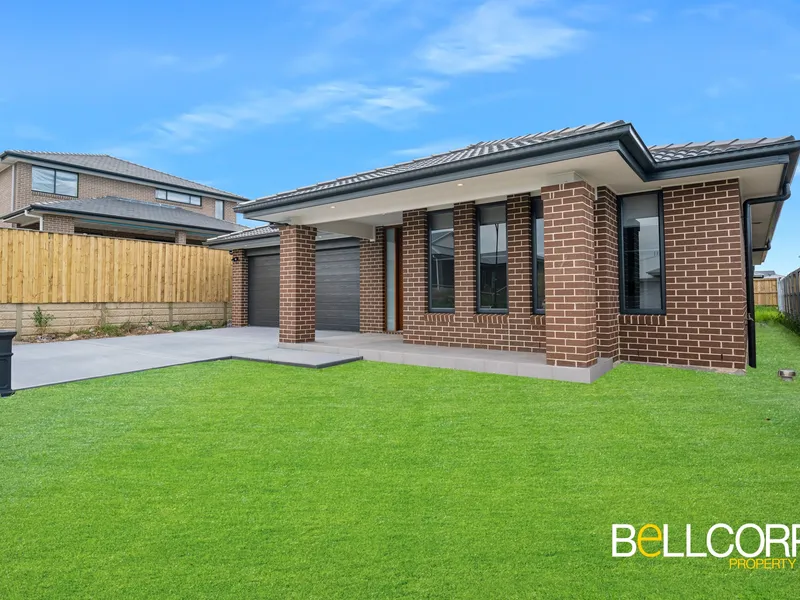 FOR LEASE!!! Brand new, luxurious four-bedroom family home designed for easy living and entertainment!