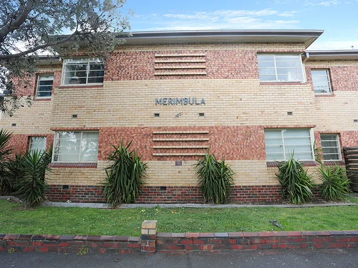 Ground floor apartment in great location