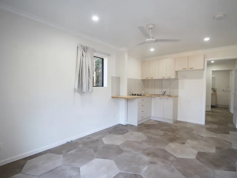 BRAND NEW STUDIO WITH LARGE SHED