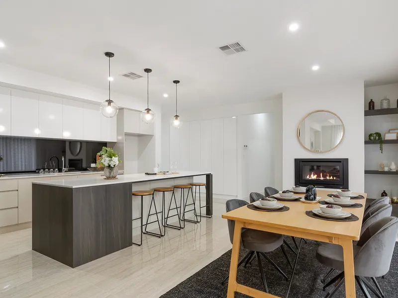 Luxe Display Home with 7% Rent Back Return