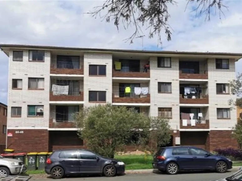 MOTIVATED VENDOR WILLING TO MEET THE MARKET