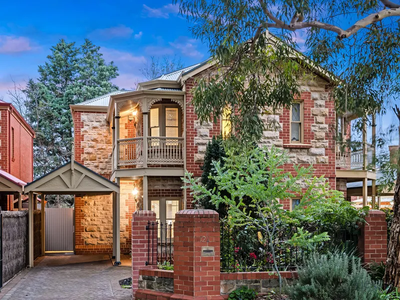 Gorgeous Torrens Titled townhouse with luxury contemporary renovations, private garden and cellar.