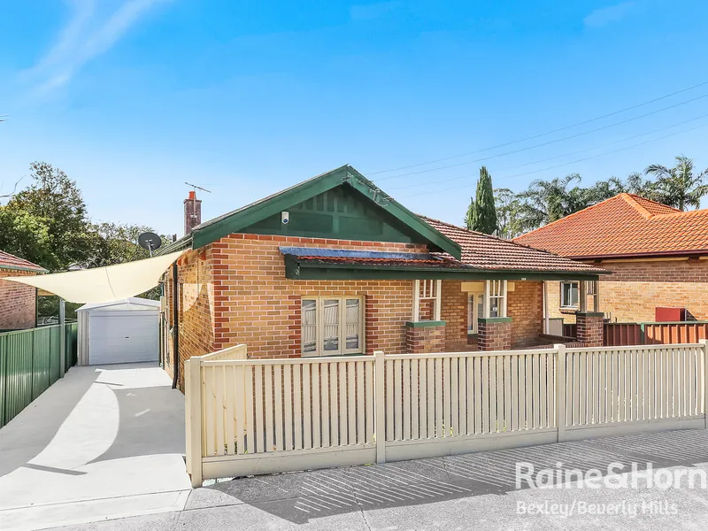 Tastefully Renovated Home of Modern Comfort and Ease of Living 