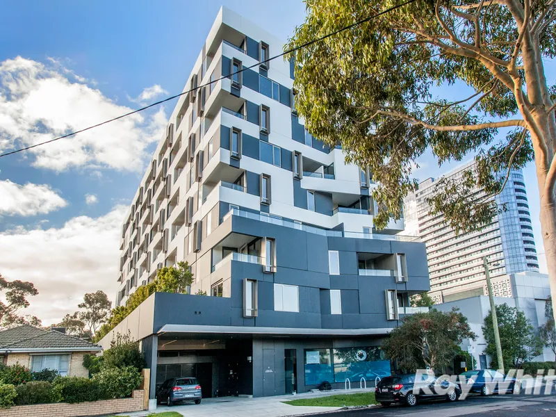 BRAND NEW APARTMENT IN THE HEART OF BOX HILL!