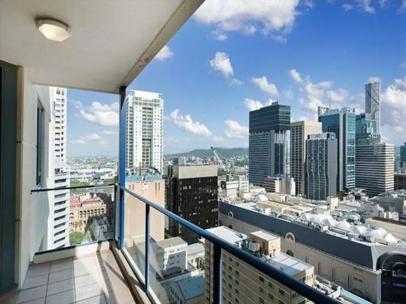 Fully Furnished 1 Bedroom on 28 floor!