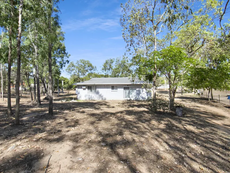 A Fully fenced 1 Bedroom Home on 2.71 Acres