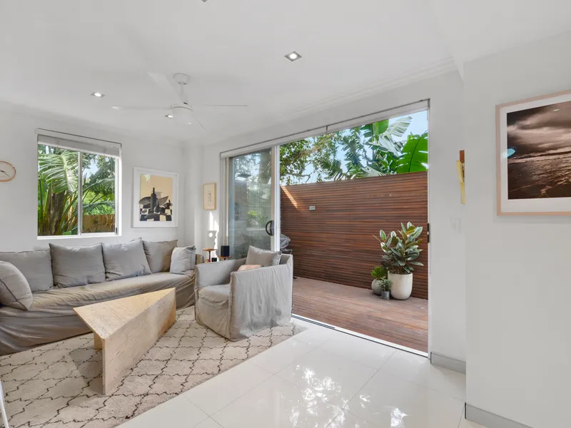 Monteray' - The Ultimate Beachside Abode With Oversized Garden & Parking