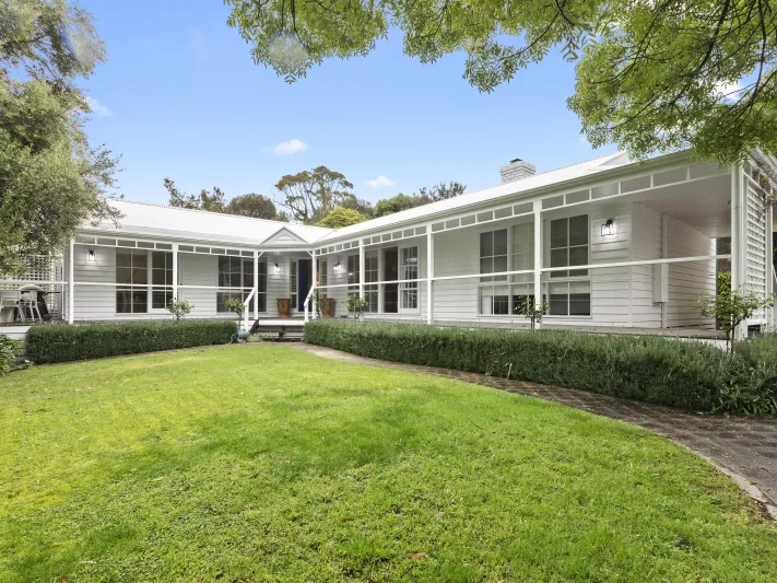 Ultimate in Hamptons Inspired Luxury - Fully Furnished - 12 mth lease