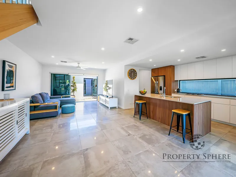 Your Dream Home Awaits: Stunning Arundel Springs Residence for Sale!