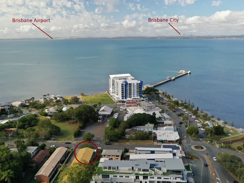 100m To Bramble Bay.