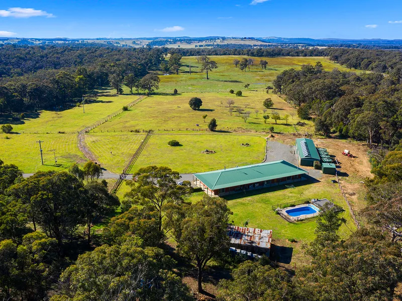 Poppy's Retreat - a hidden haven, abundant wildlife and endless trails