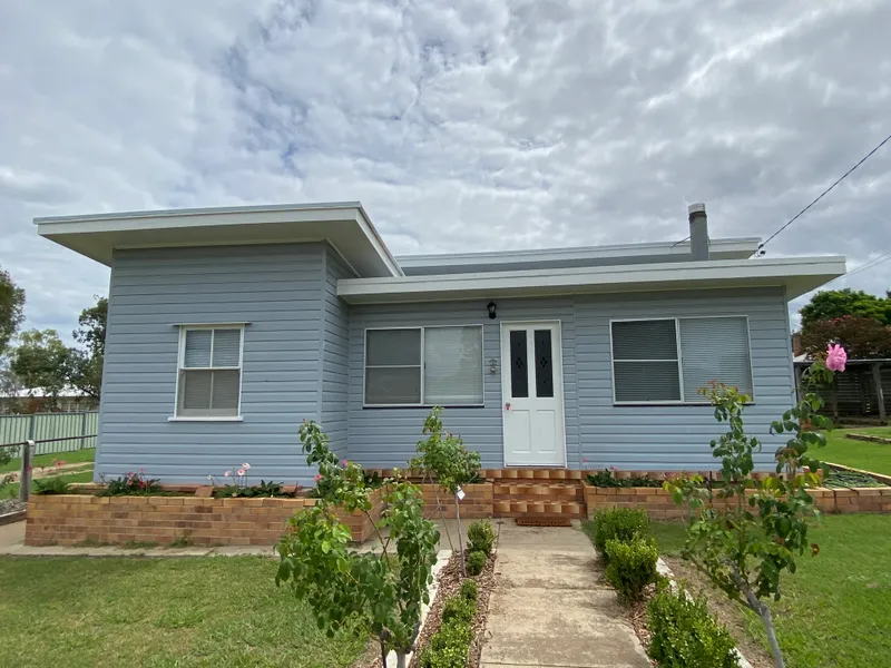 Comfortable Home on Spacious Block