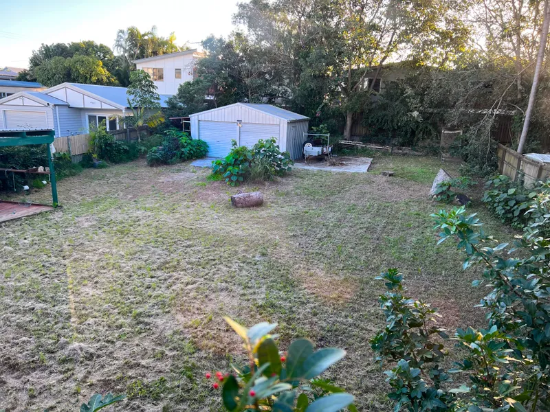 1,062m2 on 2 Titles! Calling all Developer/Builders/Renovators