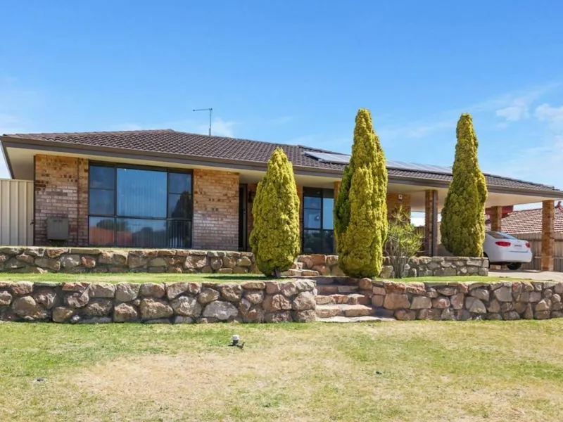 OCEANSIDE- FAMILY SIZED LIVING