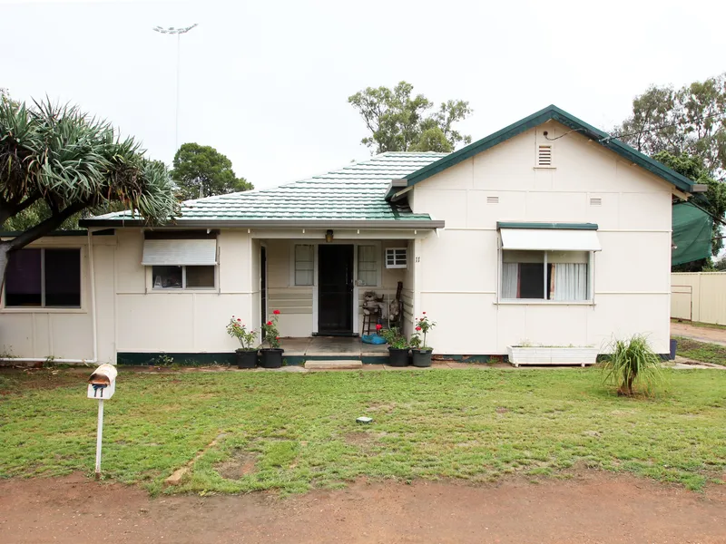 Large Building Allotment or Subdivision Potential