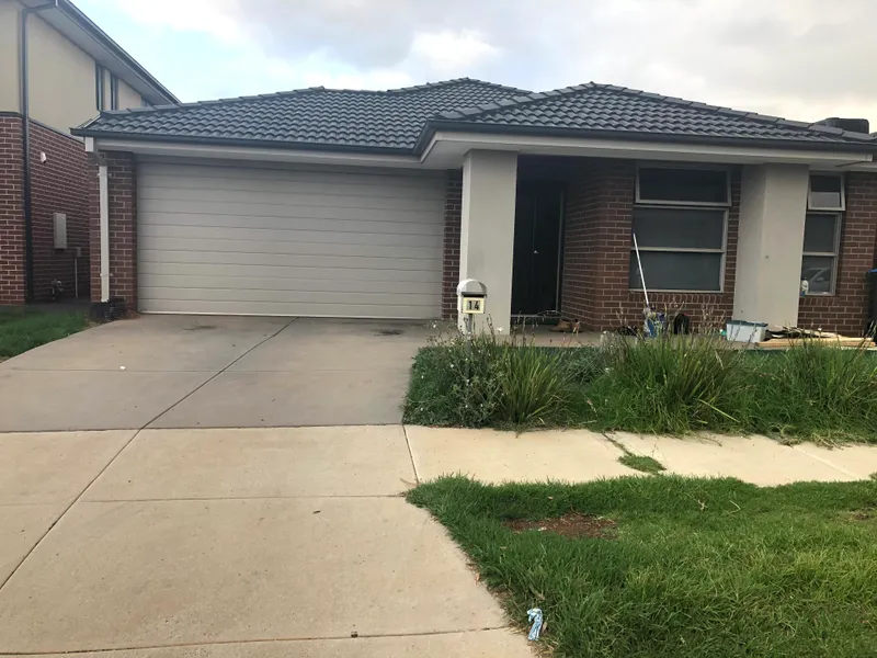 COMFORTABLE AND STYLISH LIVING!!