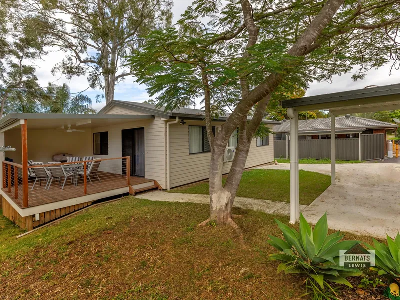 Delightful home with country setting