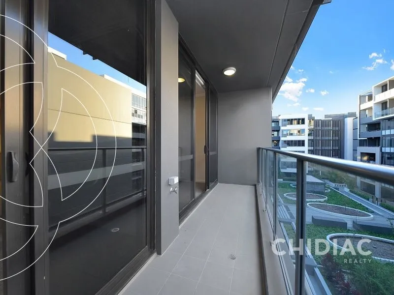 Open balcony | Modern apartment | Private residence