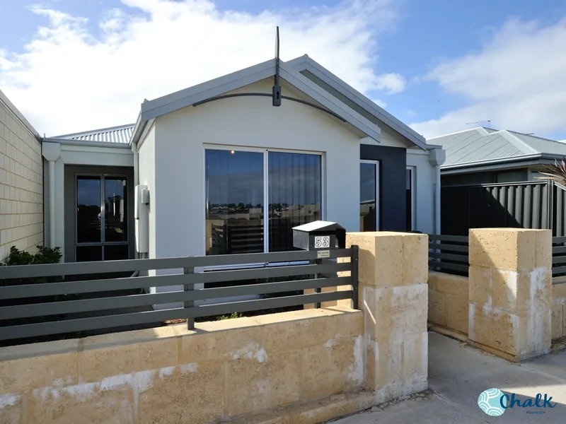 BEAUTIFUL LOW MAINTENANCE HOME!