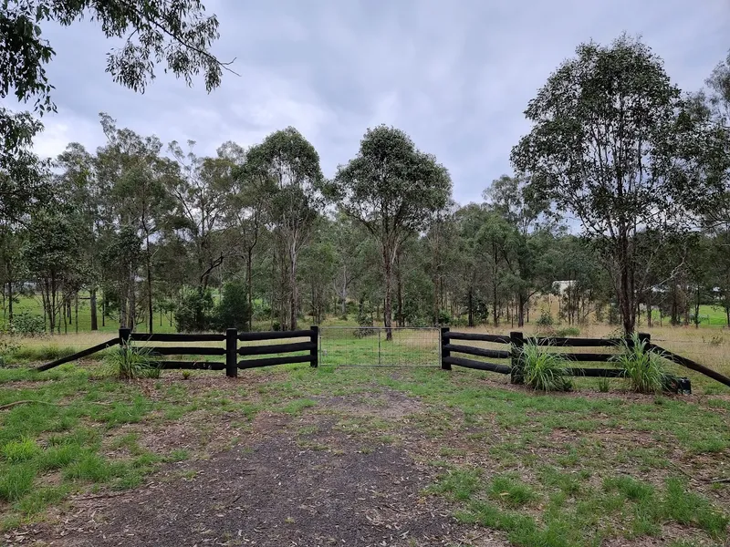 Lifestyle block with prime location