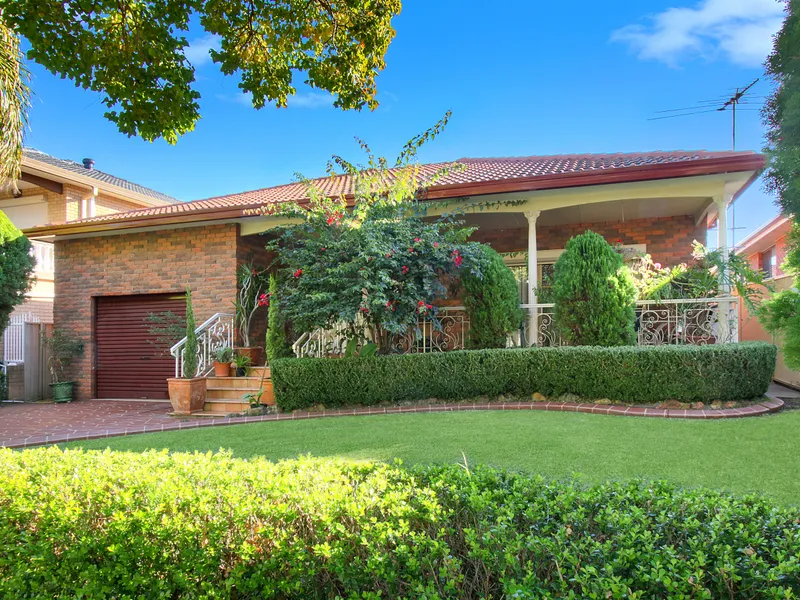 Full Brick l Family Home l Single Level