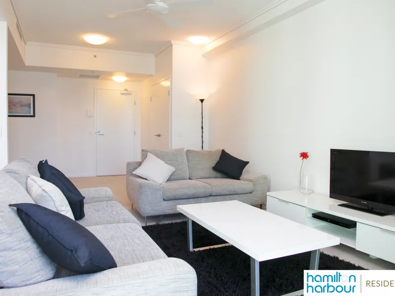 FULLY FURNISHED 1 BEDROOM APARTMENT AT HAMILTON HARBOUR